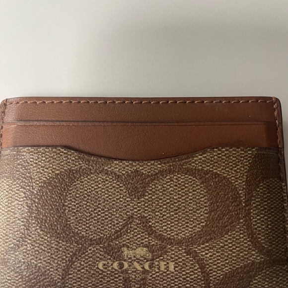 Coach Signature Brown Card Holder - Picture 4 of 6